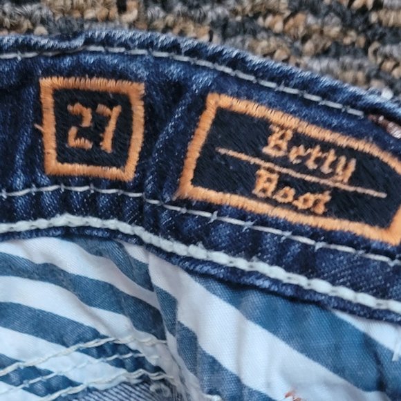 Rock Revival Betty Boot Distressed Jeans Size 27 Rhinestone Pocket Bling - Picture 2 of 11